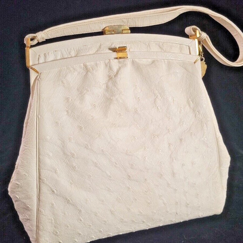 Extremely Rare Ivory White Ostrich Leather Gucci Bag from 1963 - Picture 12 of 13
